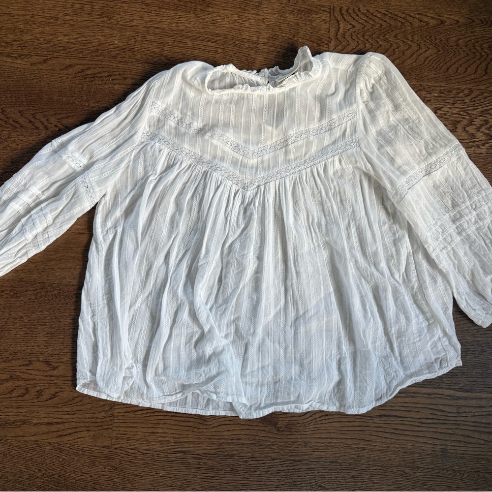 Universal Thread Ivory Top
